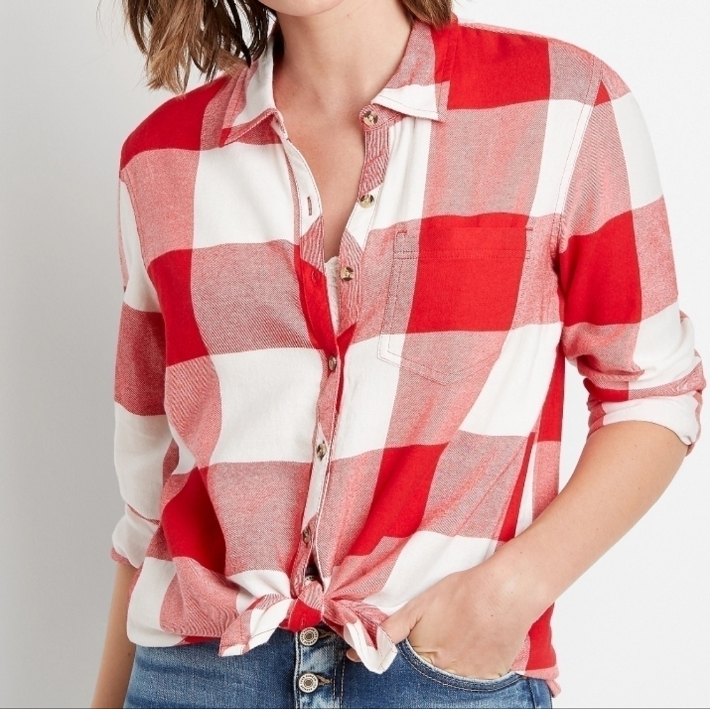 Maurices Red and White Button Down Shirt NWT